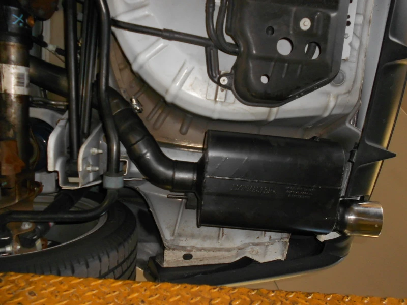 Flowmaster 05-10 Mustang 3in. American Thunder SS Cat-Back Exhaust System