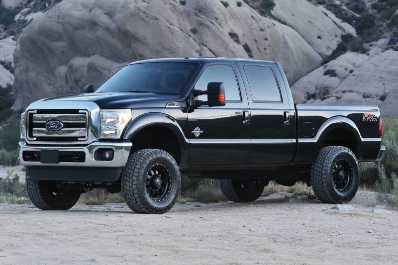 Fabtech 08-16 Ford F250/F350 4WD 4 Zoll Basic-System mit Perf.-Shocks