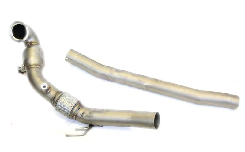 Invidia Down-Pipe mit Hochleistungs-Kat für 2013+ Audi S3 / 2015+ VW Golf R (MK7)