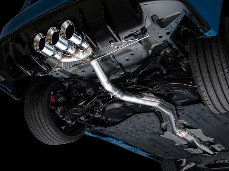 AWE Tuning 2023 Honda Civic Type R FL5 Track Edition Auspuff mit dreifachen Chrom-Silber-Tipps
