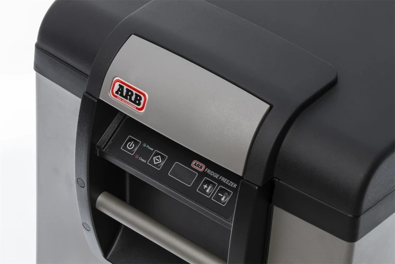 ARB Kühlschrank 50 Quart Classic Series Plug B Usa Spec