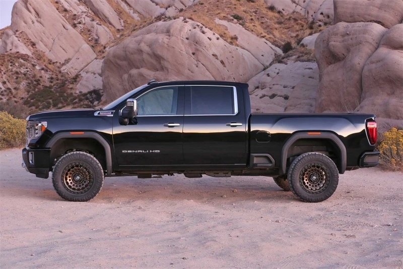 Fabtech 2020 GM K2500HD/3500HD UCA 3,5-Zoll-Lift-System