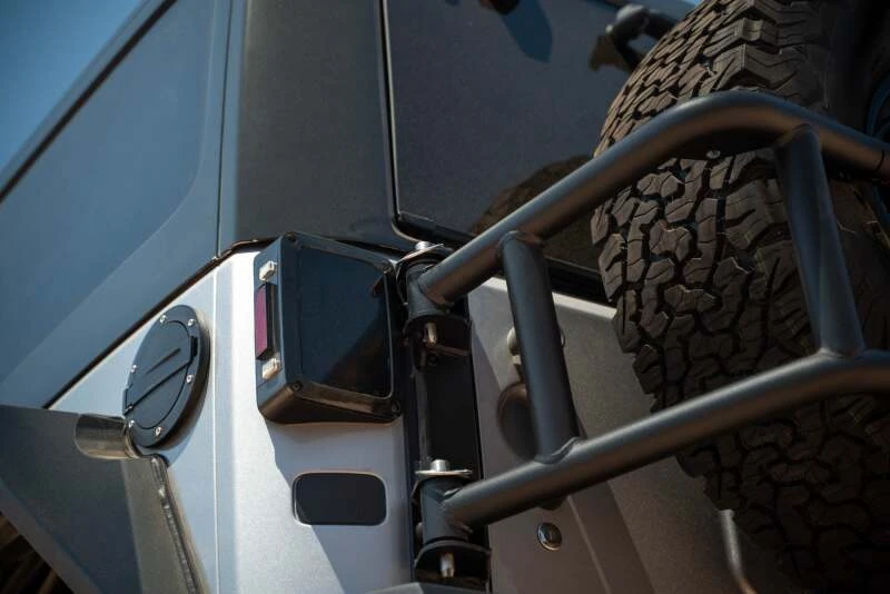 DV8 Offroad Body Mounted Tire Carrier für 2007–2018 Jeep Wrangler JK