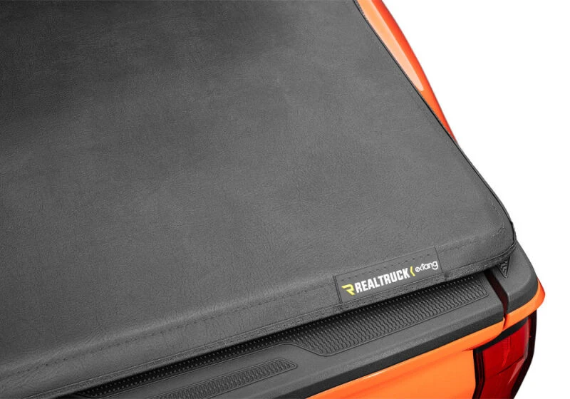 Extang Trifecta E-Series Tri-Fold Tonneau Cover für 2024–2025 Toyota Tacoma