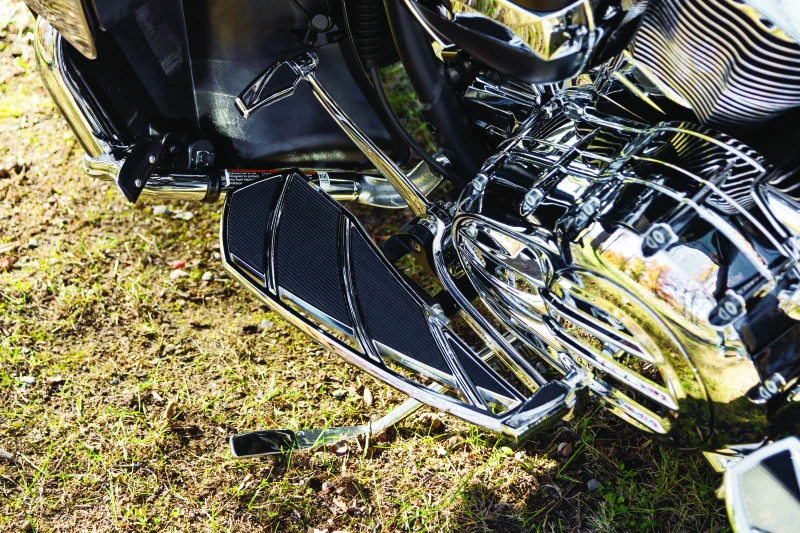 Kuryakyn Phantom Floorboards Chrome für Indian Motorräder