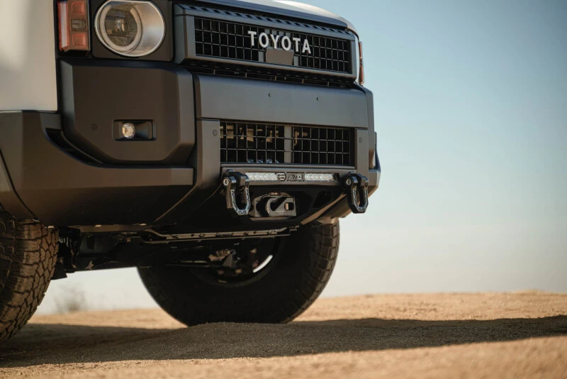 DV8 Offroad Front Unterfahrschutzblech für 2024+ Toyota Land Cruiser
