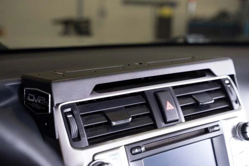 DV8 Offroad Digital Device Dash Mount für 2010–2023 Toyota 4Runner