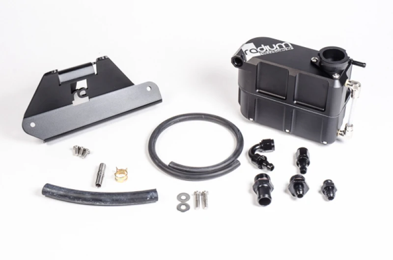 Radium Engineering 11-14 Ford Mustang GT / Boss 302 / V6 Kühlmittelbehälter-Kit