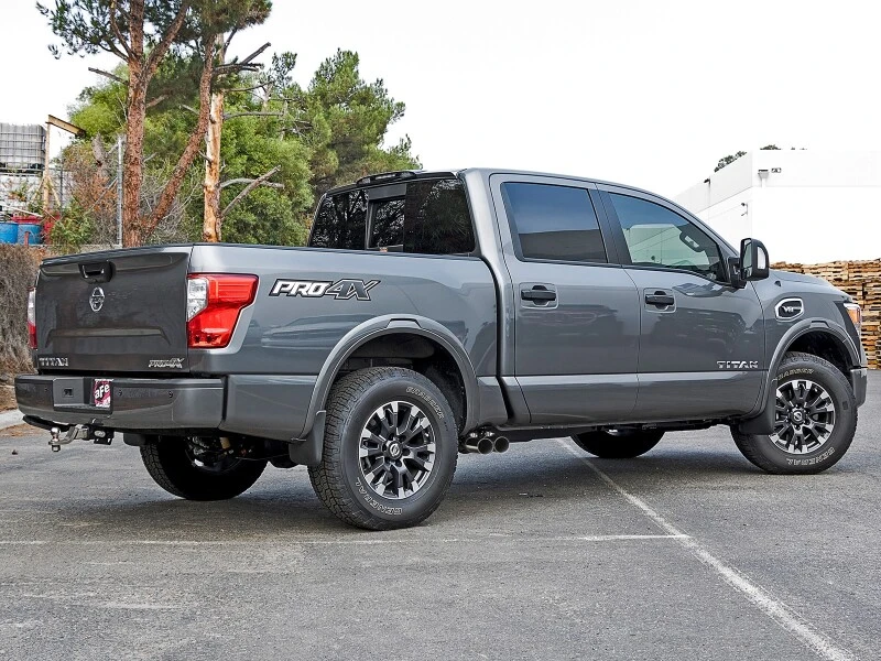 aFe POWER Rebel Series 2-1/2 Zoll 409 SS Kat-Auspuffanlage mit polierten Endstücken 16-17 Nissan Titan V8 5,6L