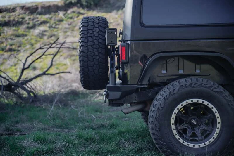 DV8 Offroad Ersatzreifenhalter für MTO Stoßstange für 2007–2018 Jeep Wrangler JK