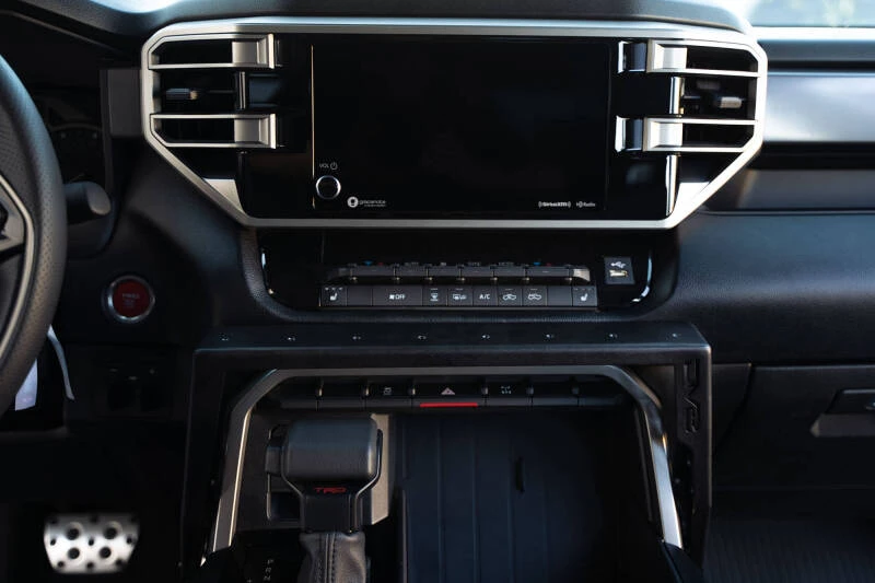 DV8 Offroad Center Console Molle Panels/Device Mount für 2022–2023 Toyota Tundra