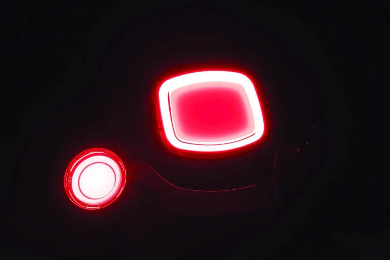 Kuryakyn Tracer LED Blinker-Einsatz vorne, rotes Licht, Rauchglas