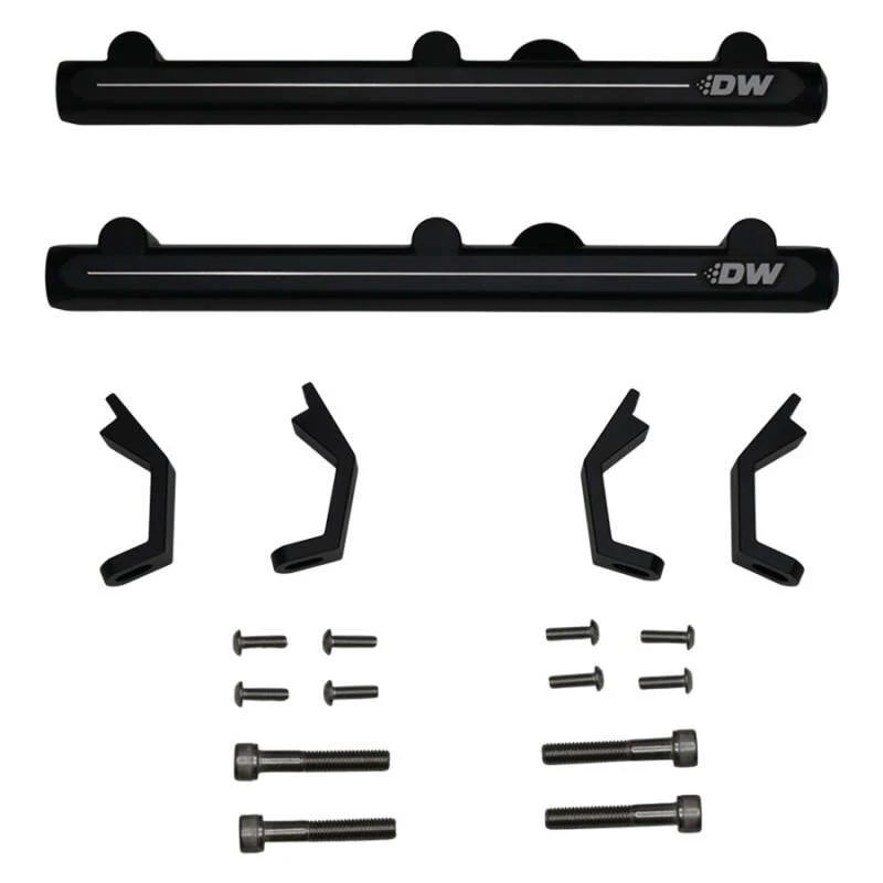 DeatschWerks Nissan VQ Top Feed Umstellung Kraftstoffrail