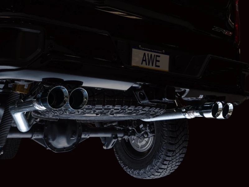 AWE Tuning 22-23 GMC Sierra 1500 AT4X 6.2L 0FG Katbackschalldämpfer Split Dual (Flacher Stoßfänger) - Chrom-Silber-Tipps