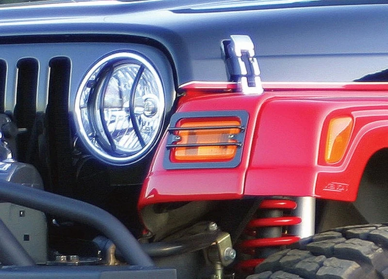 Rampage Euro Front Light Guard Kit für 1997-2006 Jeep Wrangler (TJ)
