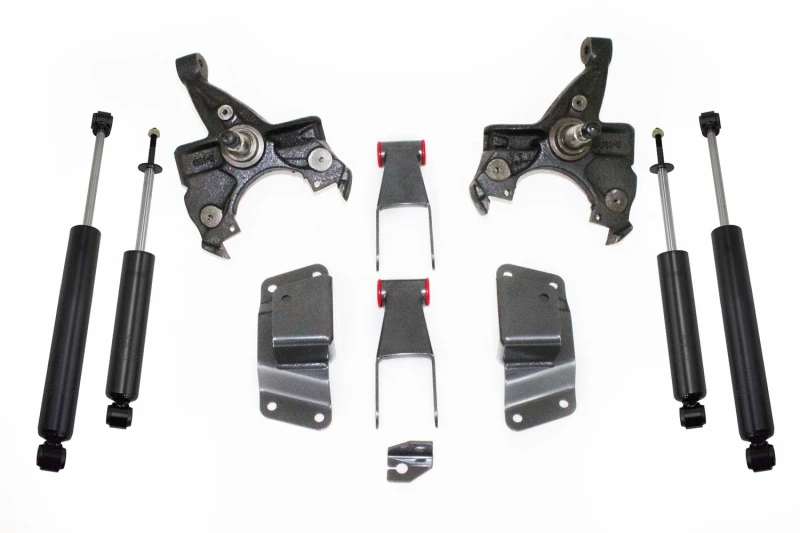 MaxTrac 92-98 GM C1500/2500 2WD Standard Cab 5/6 Lug 2in/4in Lowering Spindle Kit