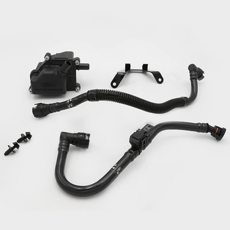 Ford Racing 15-18 Mustang 2.3L EcoBoost Rechte Seiten Öl-Luft-Trenner