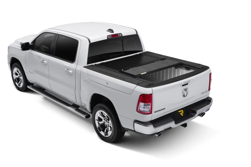 Undercover Ultra Flex Pritschenabdeckung für 2019–2025 Ram 1500 (mit RamBox)