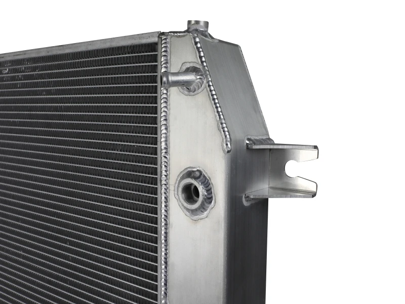 aFe BladeRunner Street Series Tube & Fin Aluminum Radiator 06-10 GM Diesel Trucks 6.6L V8