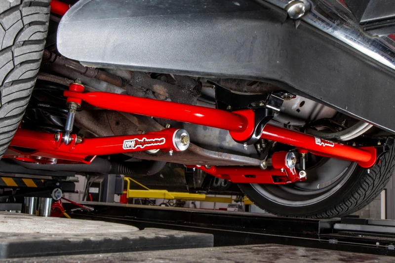 UMI Performance 73-87 GM C10 Front Sway Bar 1-3/8in tubular