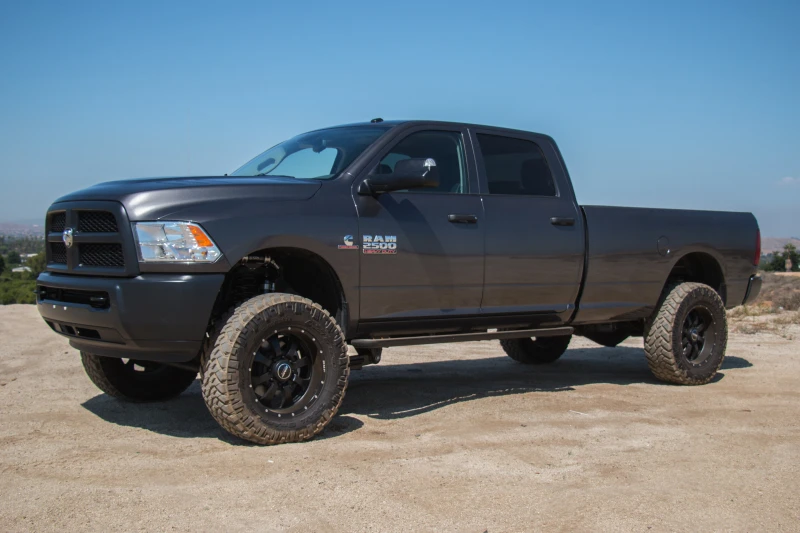 ICON 14-18 Ram 2500 4WD 4,5 Zoll Stage 4 Federungssystem