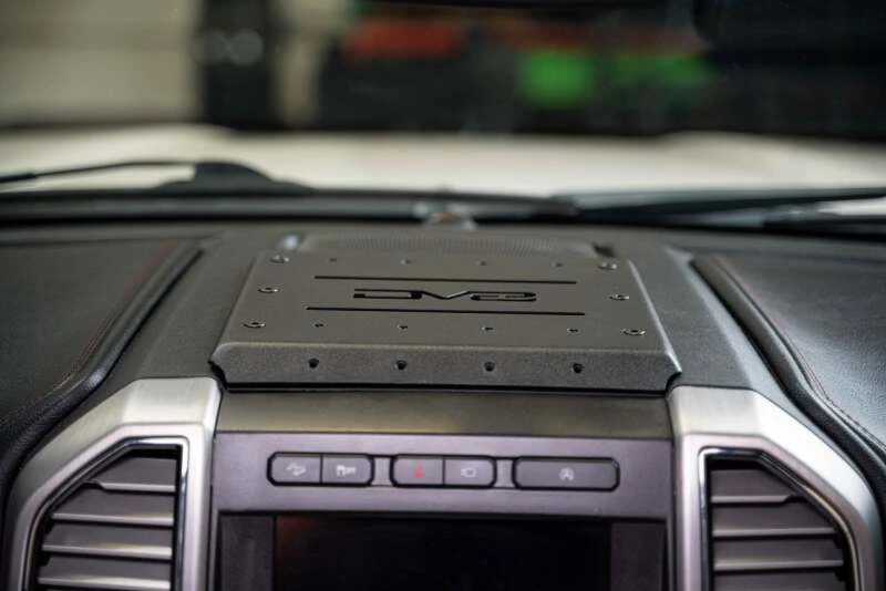 DV8 Offroad Digital Device Dash Mount für 2015–2020 Ford F-150 und 2017–2021 Ford F-250/F-350