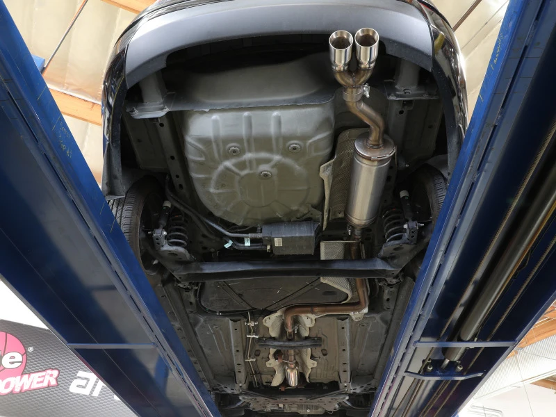 aFe Takeda Serie 2 1/2 Zoll 304 SS Kat-Back 14-19 Ford Fiesta L4-1,6L mit polierter Spitze