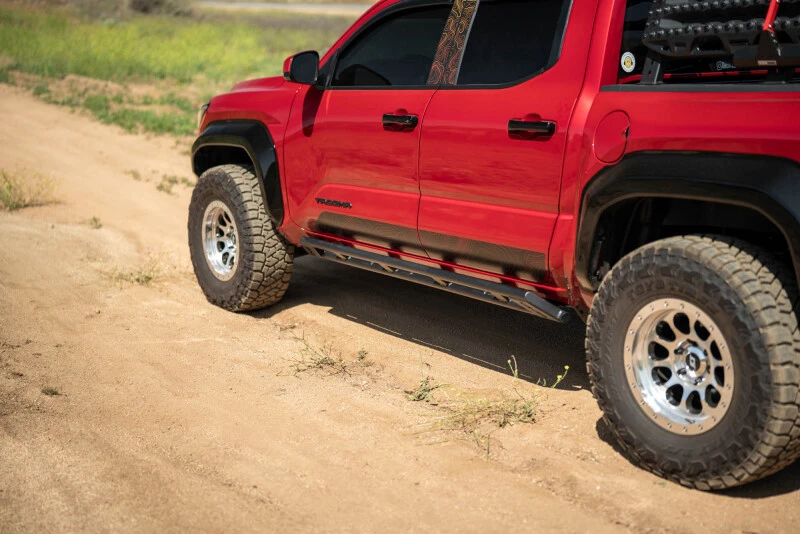 DV8 Offroad Rock Sliders für 2024–2025 Toyota Tacoma Double Cab