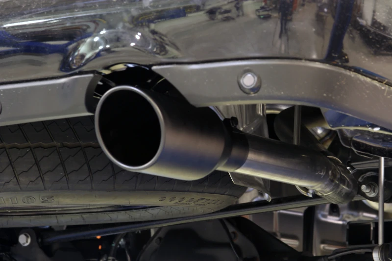 Flowmaster 19-24 RAM 1500 5.7L American Thunder Axle-Back Exhaust System - Black Tips