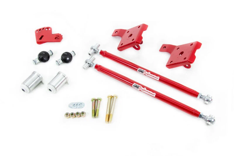 UMI Performance 70-81 GM F-Body Blattfeder-Traktionsstangen