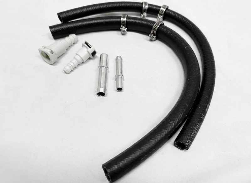 Titan Fuel Tanks 11-12 RAM 2500/3500 Mega Cab Kurzes Bett Kraftstoffleitungserweiterungs-Kit