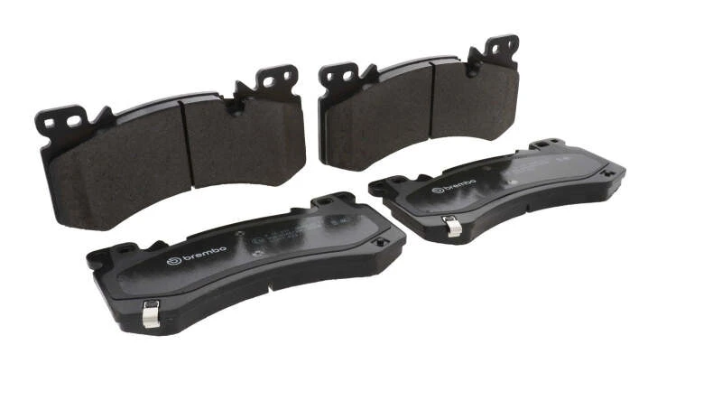 Brembo OE 21-24 Cadillac Escalade/23-24 Chevy Silverado 1500 Premium Low Ceramic Brake Pad - Front