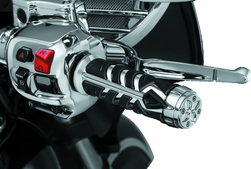 Kuryakyn Spear Grips for 14-17 Indian Chrome