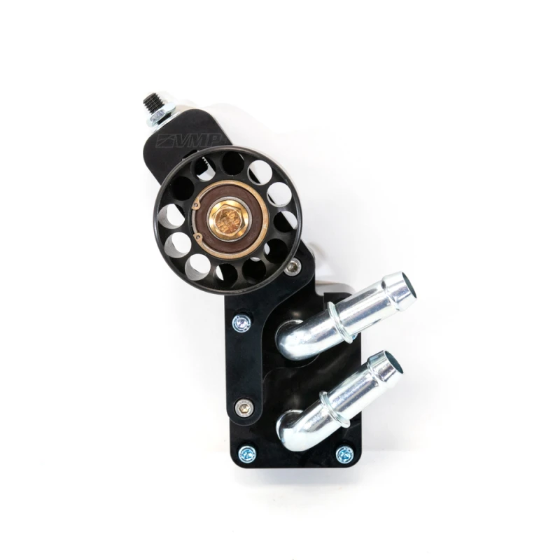 VMP Performance 07-14 Ford Shelby GT500 Kühlmittelverteiler mit Hilfs-Umlenkrolle 3/4 Zoll Durchflussrohre