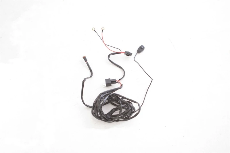 Lund Universal Bull Bar Licht-Kit-Verkabelung - Schwarz