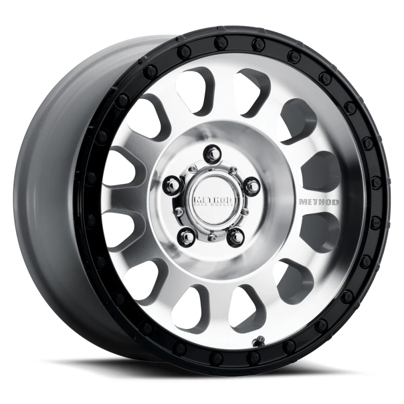 Method MR315 17x9 -12mm Offset 5x5 71.5mm CB Machined Wheel - Gloss Black Lip