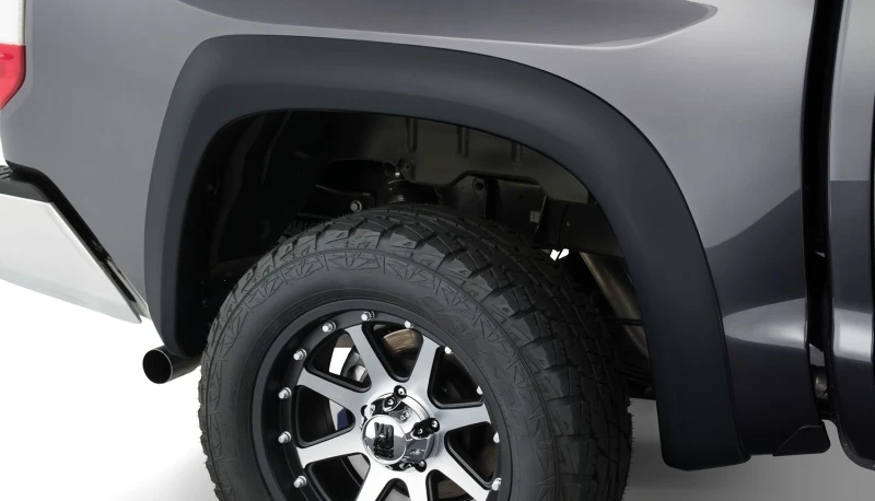 Bushwacker 03-06 Toyota Tundra Standard Cab Fleetside Extend-A-Fender Style Flares 4pc - Schwarz