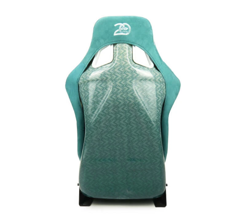 NRG FRP Bucket Seat - 20 Year Anniversary - Microfiber Green mit weißen Streifen & Pfeil-Design - Large