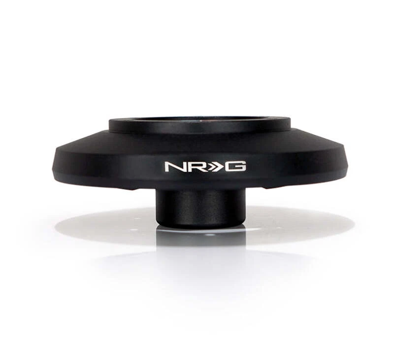 NRG Short Hub Adapter für 2004–2013 BMW E90/E91/E92/E93