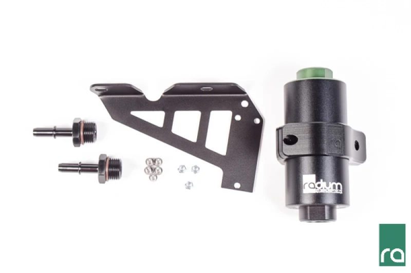 Radium Engineering 16+ Ford Focus RS Kraftstofffilter-Kit mit 10 Mikron Edelstahl-Filter