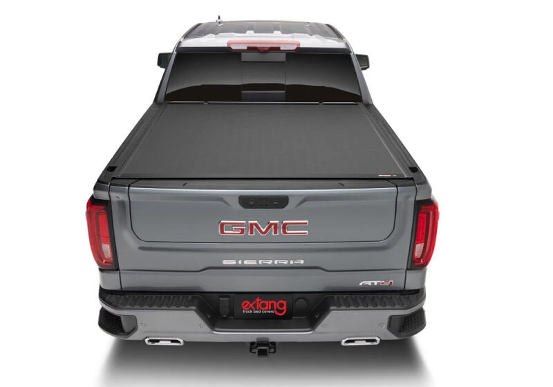 Extang Xceed Tonneau Cover für 2020–2023 Chevy/GMC Silverado/Sierra 2500HD/3500HD 6ft. 9in. ohne Seitenboxen