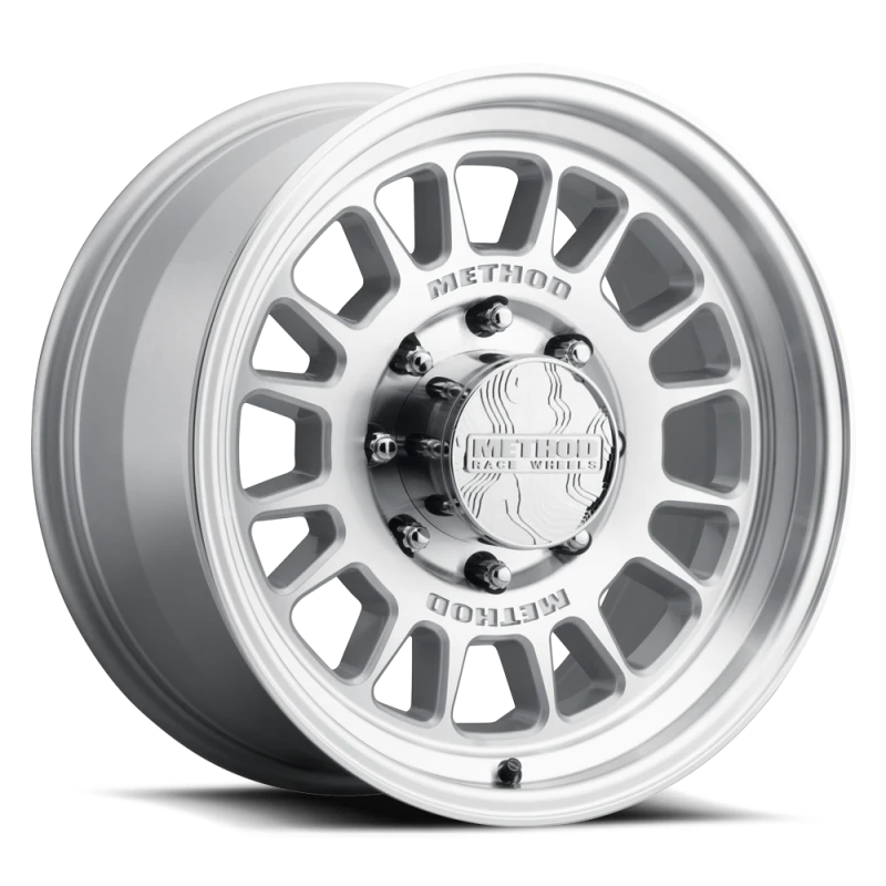 Method MR318 18x9 / 8x170 BP / 18mm Offset / 130.81mm CB Machined-Clear Coat
