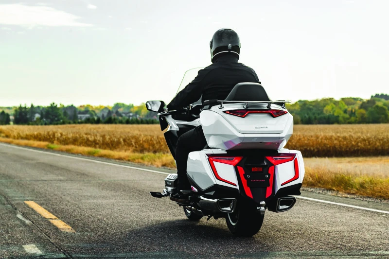 Kuryakyn Omni L.E.D. Rear Bag Accents für 2018–2025 Goldwing GL1800